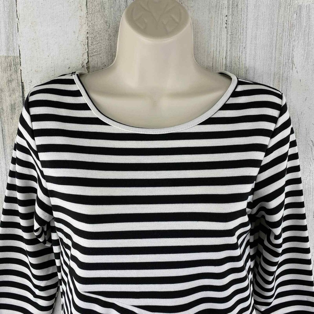 Yelete Dress Womens Medium Black White Stripe Rayon Soft Lightweight - Picture 4 of 11